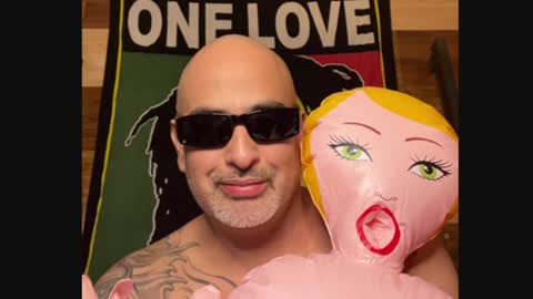 Snapshot of smokey915 chatting on February 8, 2:58 am Smokey915 online show from February 8, 2:58 am