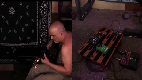 Snapshot of smokey915 chatting on February 19, 4:11 pm Smokey915 online show from February 19, 4:11 pm