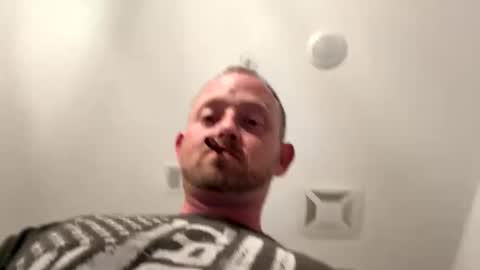 smokeymt420 online show from September 18, 4:16 am