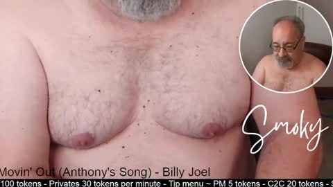 Snapshot of smokymountanman chatting on January 4, 12:16 am smokymountanman online show from January 4, 12:16 am