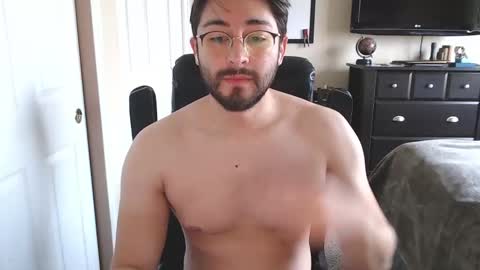 smoreforu1 online show from December 20, 5:20 pm