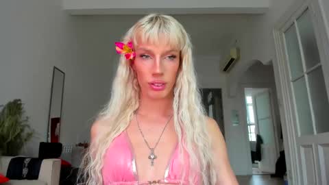   online show from February 24, 5:53 pm