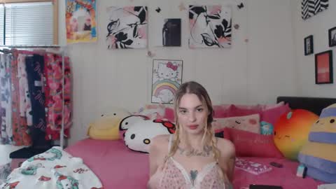 snow_money online show from February 1, 5:49 am