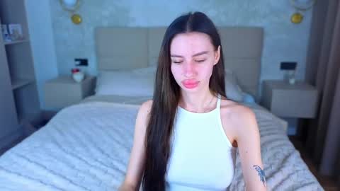 snow_whiteeex online show from June 7, 4:17 am