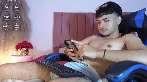 Snow online show from October 26, 7:13 pm