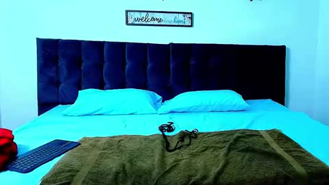 Snapshot of snowyx_ chatting on October 18, 12:26 am Snowyx  online show from October 18, 12:26 am