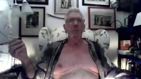 ImYourBitch online show from January 11, 6:52 am