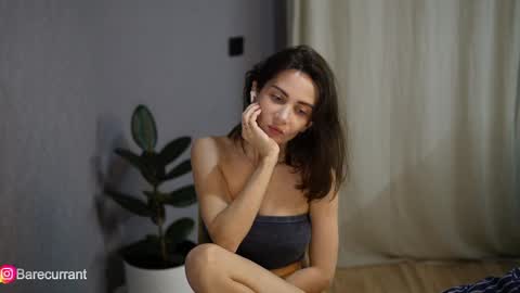 Snapshot of sochnogirls chatting on December 7, 9:50 pm Yesenia online show from December 7, 9:50 pm