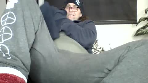 Snapshot of sofaking9 chatting on December 5, 11:55 am MicroAngelo online show from December 5, 11:55 am