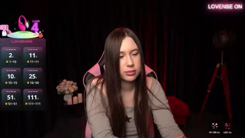 soffiray online show from December 18, 6:58 pm