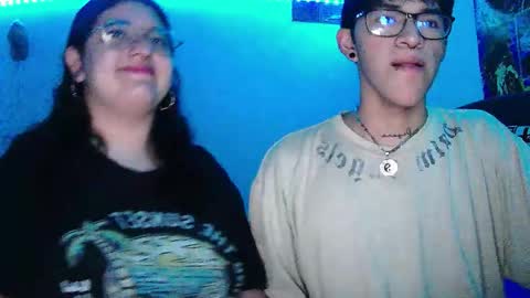 soffje00 online show from October 10, 6:41 am