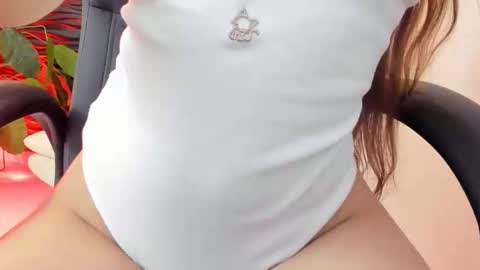 Snapshot of sofia44 chatting on October 7, 2:13 pm Skarlett online show from October 7, 2:13 pm