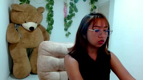 sofia_762254 online show from April 22, 8:16 pm