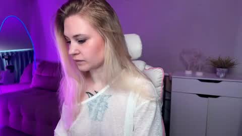 Sofia online show from May 10, 4:08 am