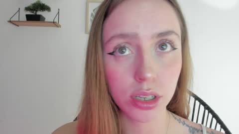 Snapshot of sofia_palacios_ chatting on January 10, 2:57 am online show from January 10, 2:57 am