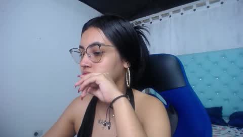 Snapshot of sofiaasexy19 chatting on October 22, 12:40 pm Sofia online show from October 22, 12:40 pm