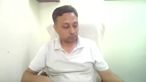 sofiabigis16 online show from April 17, 7:33 am