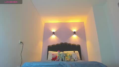 Sofia online show from November 9, 2:15 am