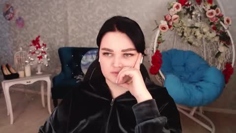 SofiaJohanes online show from January 9, 6:27 am