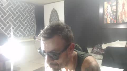 sofialennon1980 online show from September 19, 7:34 am