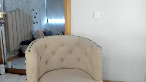 Snapshot of sofiarios04 chatting on March 12, 3:07 pm Sofia  online show from March 12, 3:07 pm