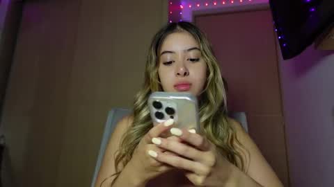 Sofi online show from September 11, 2:35 am