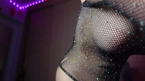 Sofi online show from September 12, 3:30 am