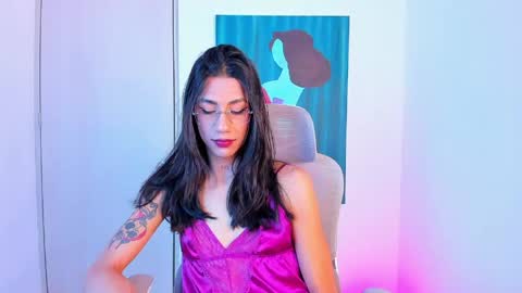 Sofi online show from April 26, 3:53 pm