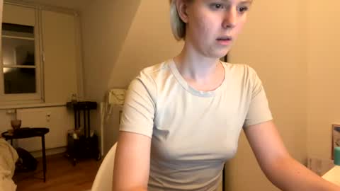 sofii online show from July 15, 10:58 pm