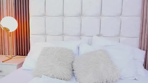 Sofi Malkova online show from March 4, 6:05 pm