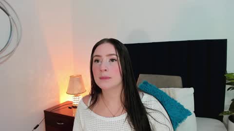 Sofi Williams online show from December 31, 11:42 am