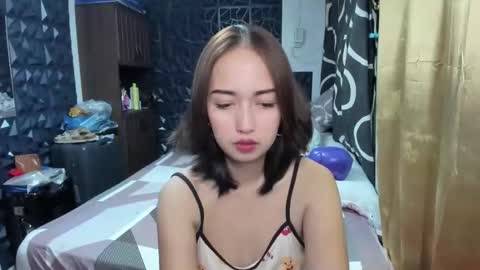 Snapshot of soft_angel8 chatting on October 25, 3:12 pm Angel online show from October 25, 3:12 pm