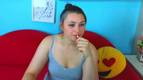 Lilly online show from October 21, 5:56 am