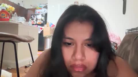 softandcreamyass online show from February 20, 6:26 am