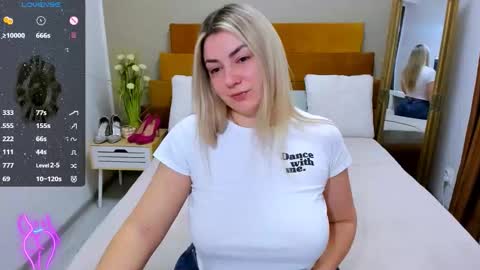 Softpleasurex online show from February 9, 7:45 am