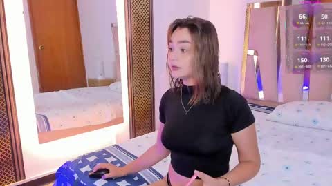 sofycutee online show from April 16, 11:32 am