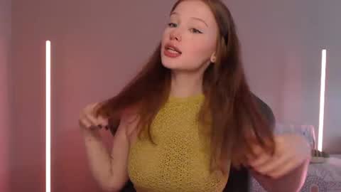 Jennifer Jenny Jen online show from June 22, 8:55 am