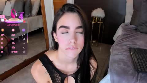 Sol Avelar online show from February 25, 3:54 am