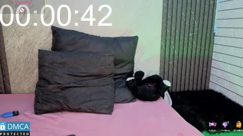 Sol  online show from September 17, 7:28 pm