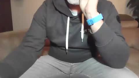 Sole Obedient online show from December 14, 8:15 pm