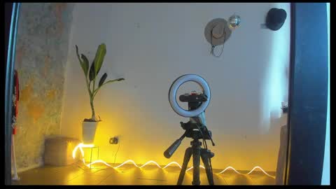 SoleiKairo online show from April 7, 7:49 pm