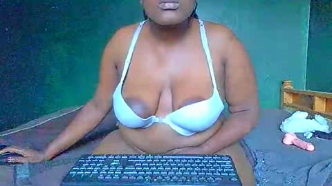 Solly bunny online show from April 24, 8:16 am