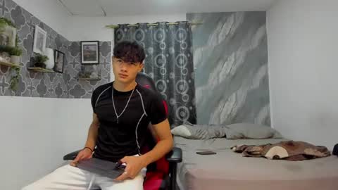 son_hades online show from July 27, 4:43 am