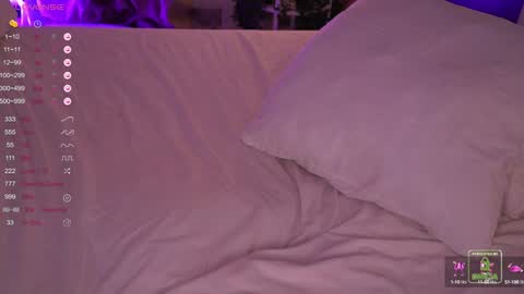 Snapshot of sonalegend_ chatting on February 7, 12:31 am My name isSonya  online show from February 7, 12:31 am