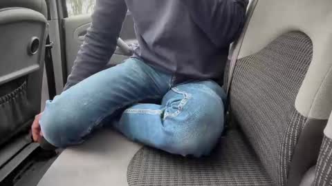 Sondages online show from January 10, 12:15 pm