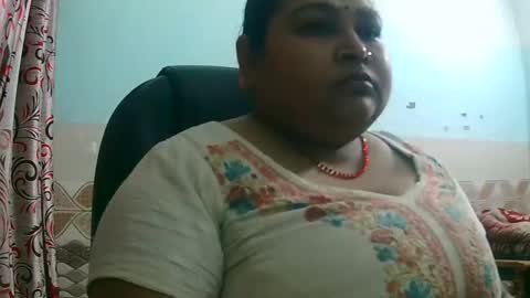 soni88888 online show from March 19, 2:22 pm