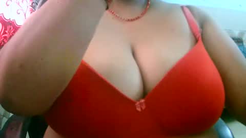 soni88888 online show from May 13, 6:23 am
