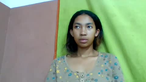 sonia4000 online show from July 24, 2:42 am