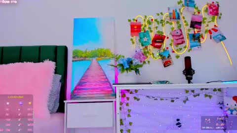  Sofi   online show from February 21, 11:32 pm