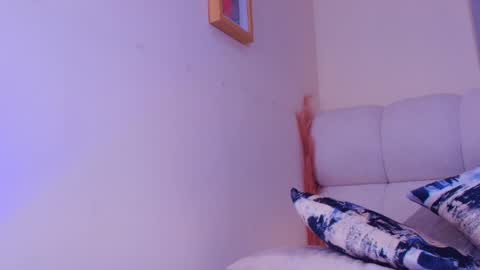 Sophia Roy online show from April 30, 6:02 pm